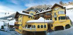 Imagen general del Hotel HOTEL DORFSTADL. Foto 16