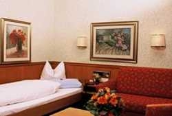 Imagen general del Hotel HOTEL DORIA. Foto 2