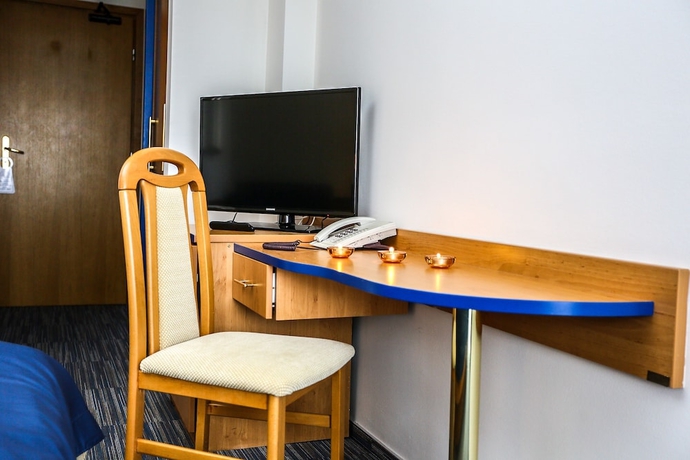 Imagen de la habitación del Hotel HOTEL DRAZICA. Foto 3