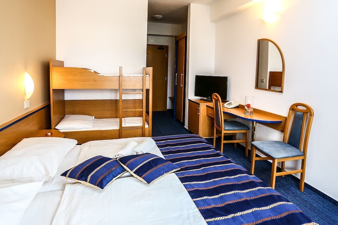 Imagen de la habitación del Hotel HOTEL DRAZICA. Foto 7