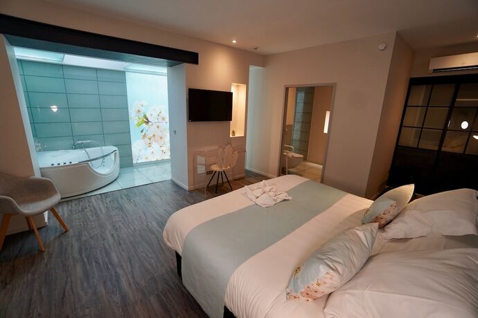 Imagen de la habitación del Hotel HOTEL DU LION D OR. Foto 12