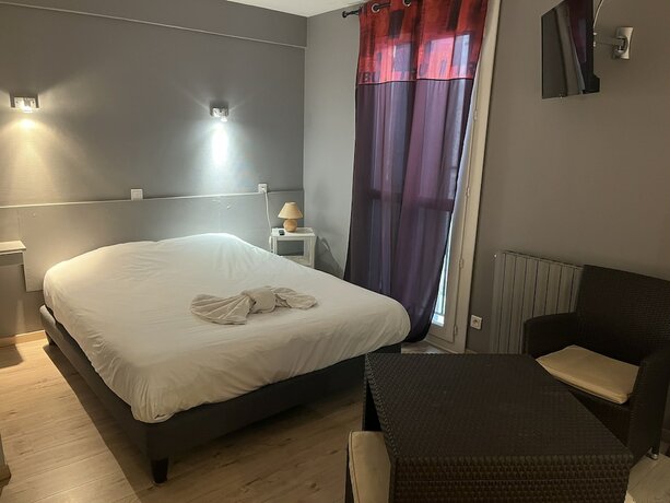 Imagen general del Hotel HOTEL DU LION D OR. Foto 8