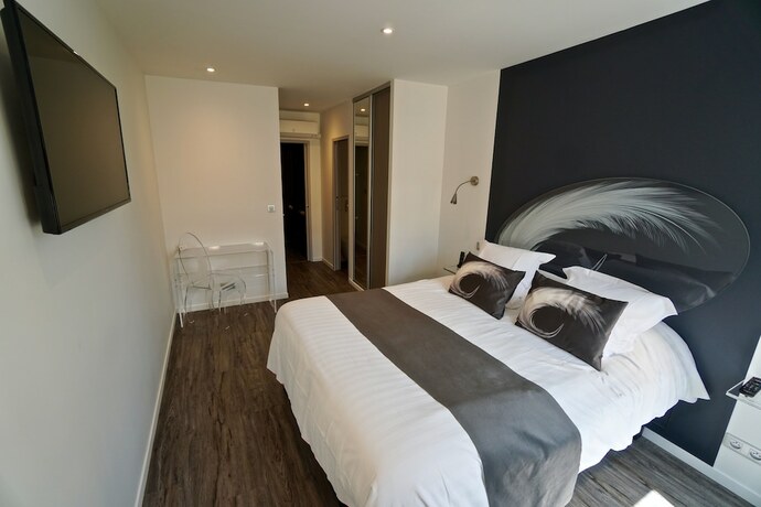 Imagen de la habitación del Hotel HOTEL DU LION D OR. Foto 18