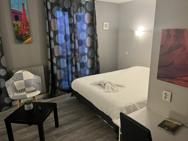 Imagen de la habitación del Hotel HOTEL DU LION D OR. Foto 19
