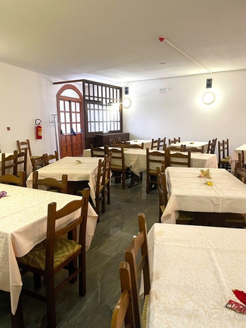 Imagen del bar/restaurante del Hotel HOTEL DU SOLEIL. Foto 2
