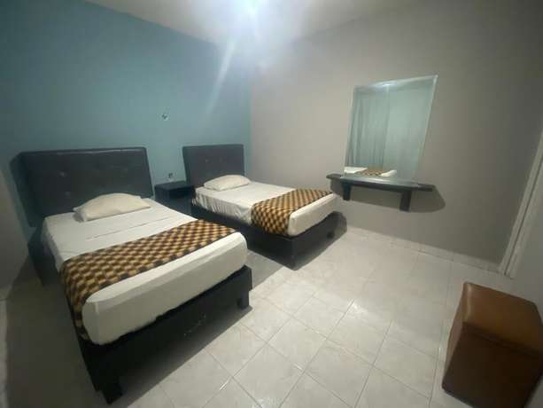 Imagen de la habitación del Hotel HOTEL DUBAI. Foto 7