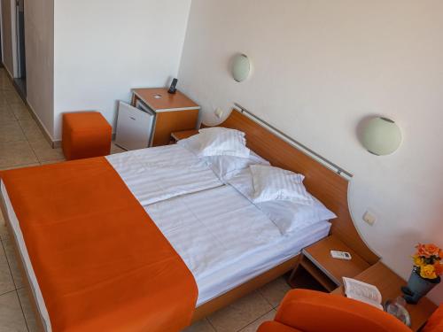 Imagen de la habitación del Hotel HOTEL DUNĂREA. Foto 19
