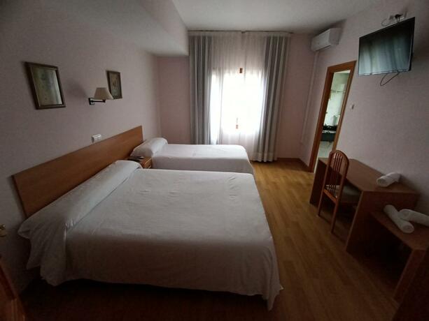 Imagen general del Hotel HOTEL EL MOLINO DE PANCORBO. Foto 10