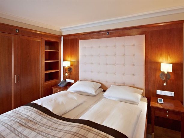 Imagen de la habitación del Hotel HOTEL ELEFANT. Foto 7