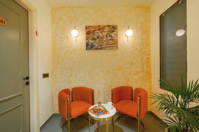 Imagen de los interiores del Hotel HOTEL ELEGANCE. Foto 14
