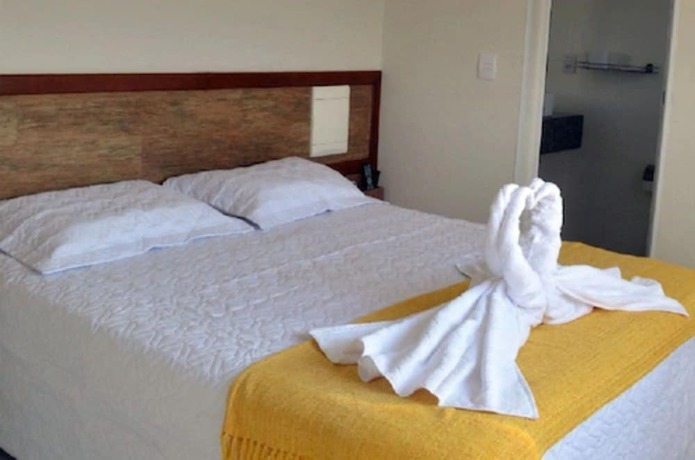 Imagen general del Hotel HOTEL ESCARPAS DO LAGO CAPITÓLIO. Foto 1