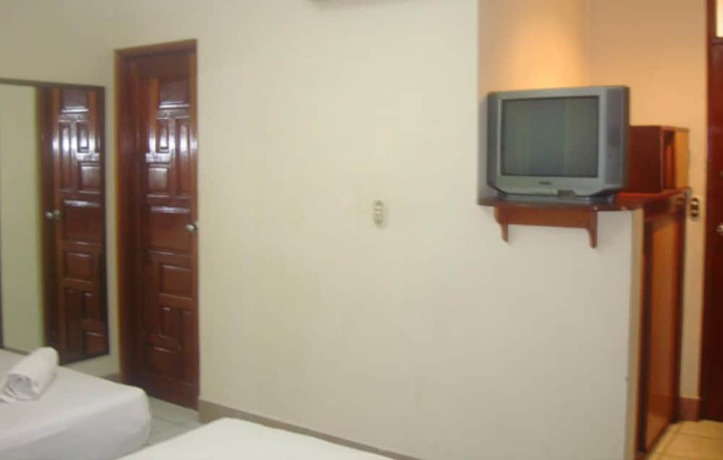 Imagen de la habitación del Hotel HOTEL EURO Nicaragua. Foto 9