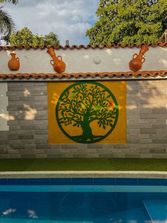 Imagen de los exteriores del Hotel HOTEL EVOCACI&Oacute;N. Foto 11