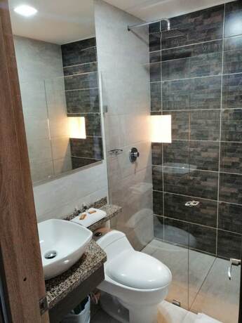 Imagen general del Hotel HOTEL EXPO INN AGORA. Foto 2