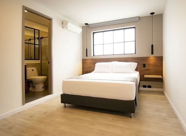Imagen de la habitación del Hotel HOTEL FENCE. Foto 16