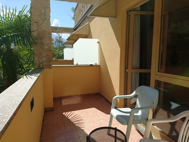 Imagen general del Hotel HOTEL FLORIDA. Foto 27