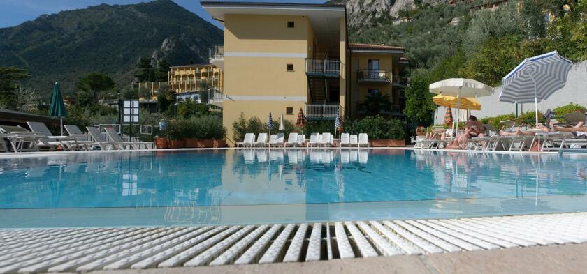 Imagen general del Hotel HOTEL FLORIDA. Foto 30