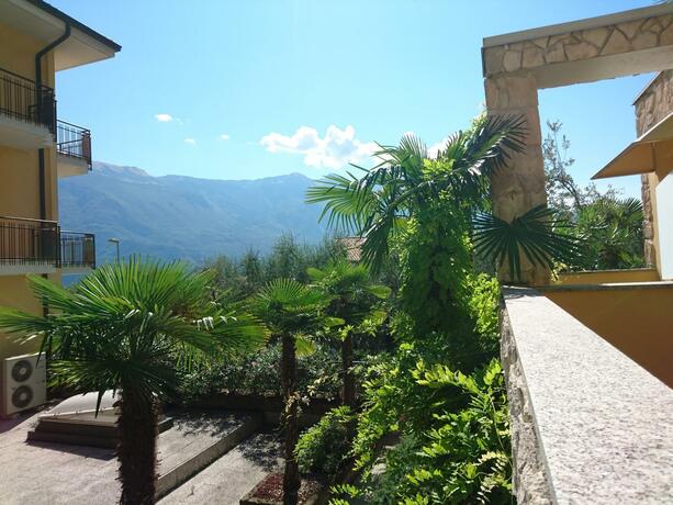 Imagen general del Hotel HOTEL FLORIDA. Foto 38