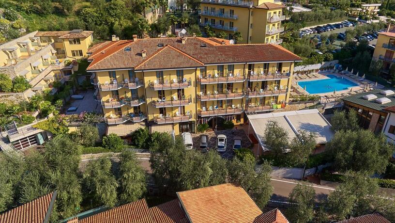 Imagen general del Hotel HOTEL FLORIDA. Foto 43