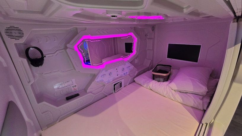 Imagen de la habitación del Hotel HOTEL GALAXY POD. Foto 2