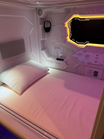 Imagen de la habitación del Hotel HOTEL GALAXY POD. Foto 6