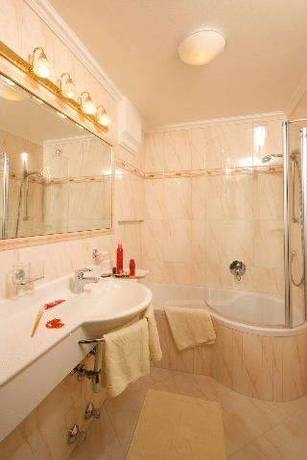 Imagen general del Hotel HOTEL GARNI GLOCKENSTUHL. Foto 3