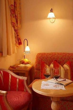Imagen general del Hotel HOTEL GARNI GLOCKENSTUHL. Foto 15