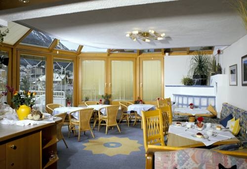 Imagen general del Hotel HOTEL GARNI KARDONA. Foto 5