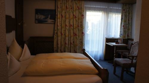 Imagen general del Hotel HOTEL GARNI KARDONA. Foto 7