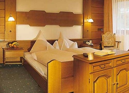 Imagen general del Hotel HOTEL GARNI KARDONA. Foto 14
