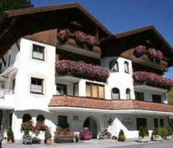 Imagen general del Hotel HOTEL GARNI KARDONA. Foto 16