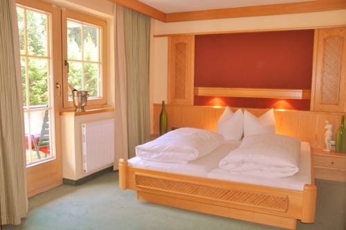 Imagen general del Hotel HOTEL GARNI VICTORIA. Foto 8