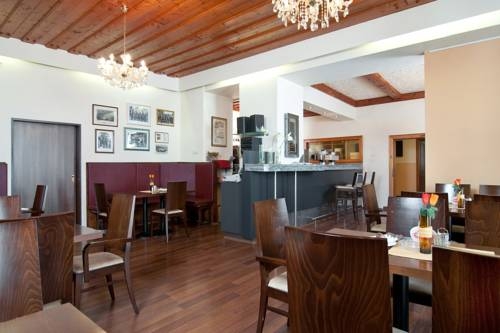 Imagen general del Hotel HOTEL GASTHOF KASINO. Foto 9