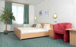 Imagen de la habitación del Hotel HOTEL GASTHOF KASINO. Foto 17