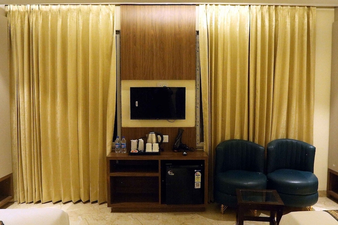 Imagen de la habitación del Hotel HOTEL GC GRAND INN. Foto 2