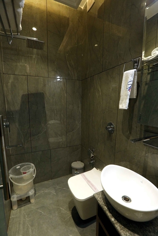 Imagen de la habitación del Hotel HOTEL GC GRAND INN. Foto 6
