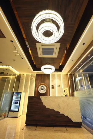 Imagen de los interiores del Hotel HOTEL GC GRAND INN. Foto 15