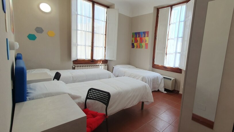 Imagen general del Hotel HOTEL GENESI. Foto 3