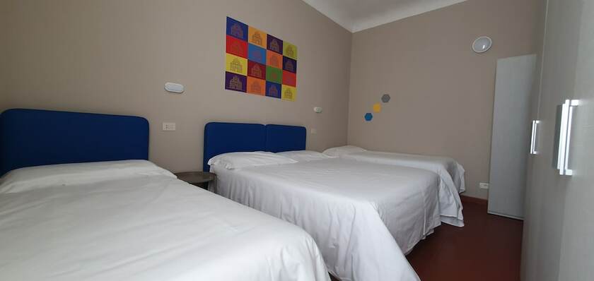 Imagen general del Hotel HOTEL GENESI. Foto 5