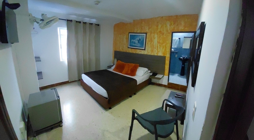 Imagen de la habitación del Hotel HOTEL GIRON CAMPESTRE. Foto 3