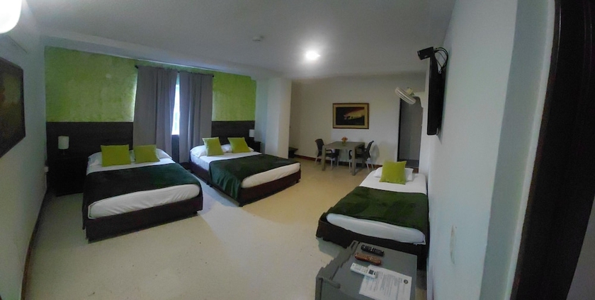 Imagen de la habitación del Hotel HOTEL GIRON CAMPESTRE. Foto 6