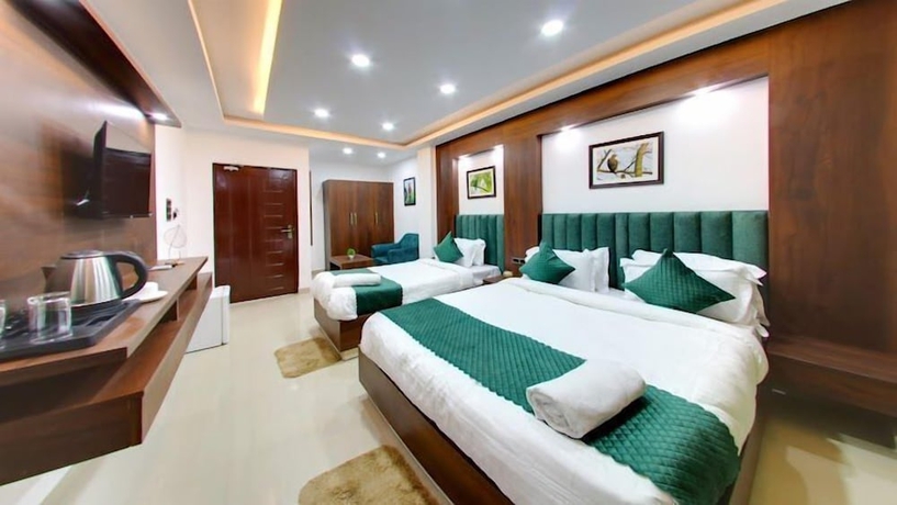 Imagen de los interiores del Hotel HOTEL GK PALACE. Foto 2