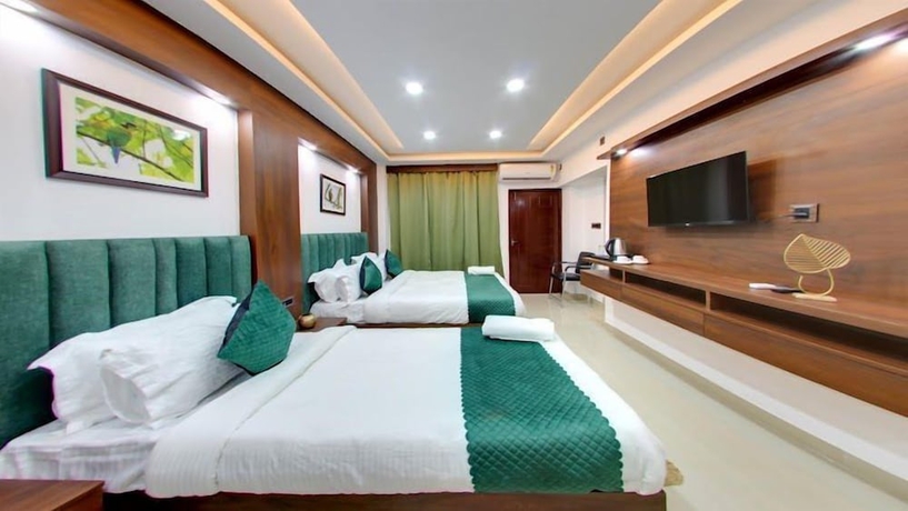 Imagen de los interiores del Hotel HOTEL GK PALACE. Foto 5