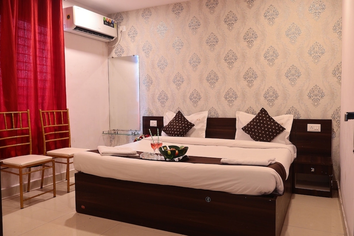 Imagen de la habitación del Hotel HOTEL GOLDEN TREE. Foto 10