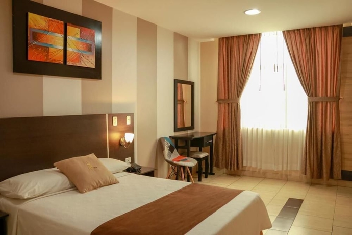 Imagen de la habitación del Hotel HOTEL GOLDEN VISTA. Foto 8