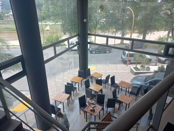 Imagen del bar/restaurante del Hotel HOTEL GOLEN ROSS. Foto 3