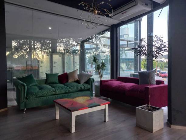 Imagen de los interiores del Hotel HOTEL GOLEN ROSS. Foto 11