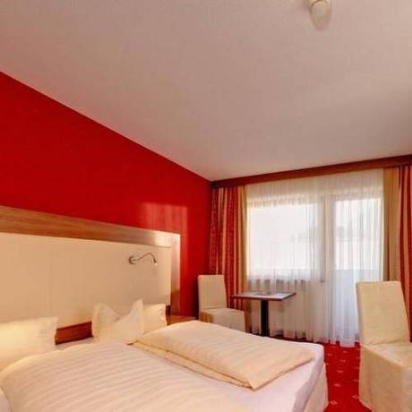 Imagen general del Hotel HOTEL GRAMASER. Foto 9
