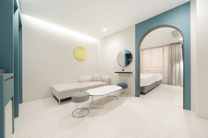 Imagen de la habitación del Hotel HOTEL GRAND PARIS. Foto 8