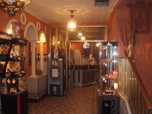 Imagen general del Hotel HOTEL GUADAIRA. Foto 8